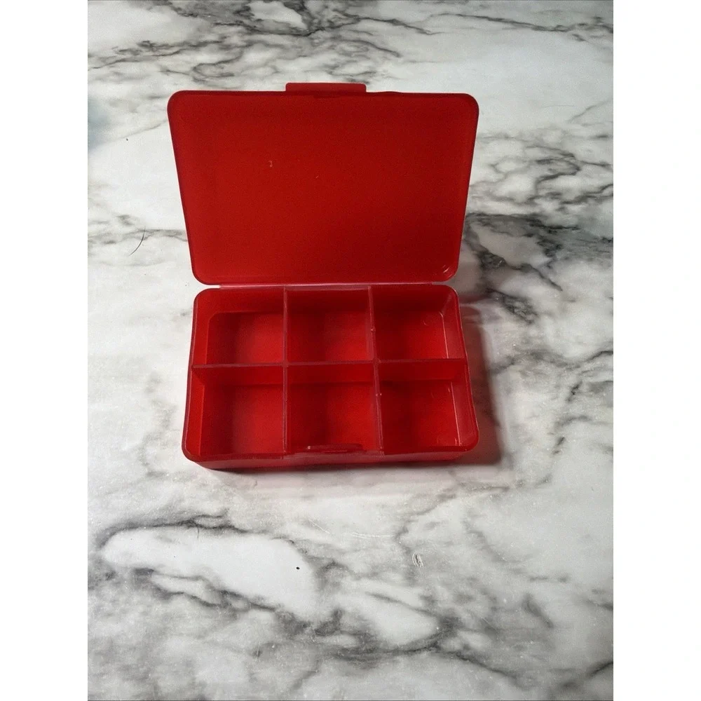 2 PILL/RING/COIN TRAVEL CONTAINERS 6 COMPARTMENTS ATTACHED DIVIDERS 3